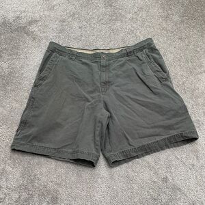 Columbia Omni Shield ROC Cargo Shorts Mens 40W Gray Cotton Pocket Casual Outdoor